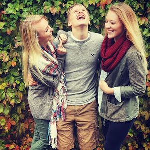 Meet your Posher, Whitney